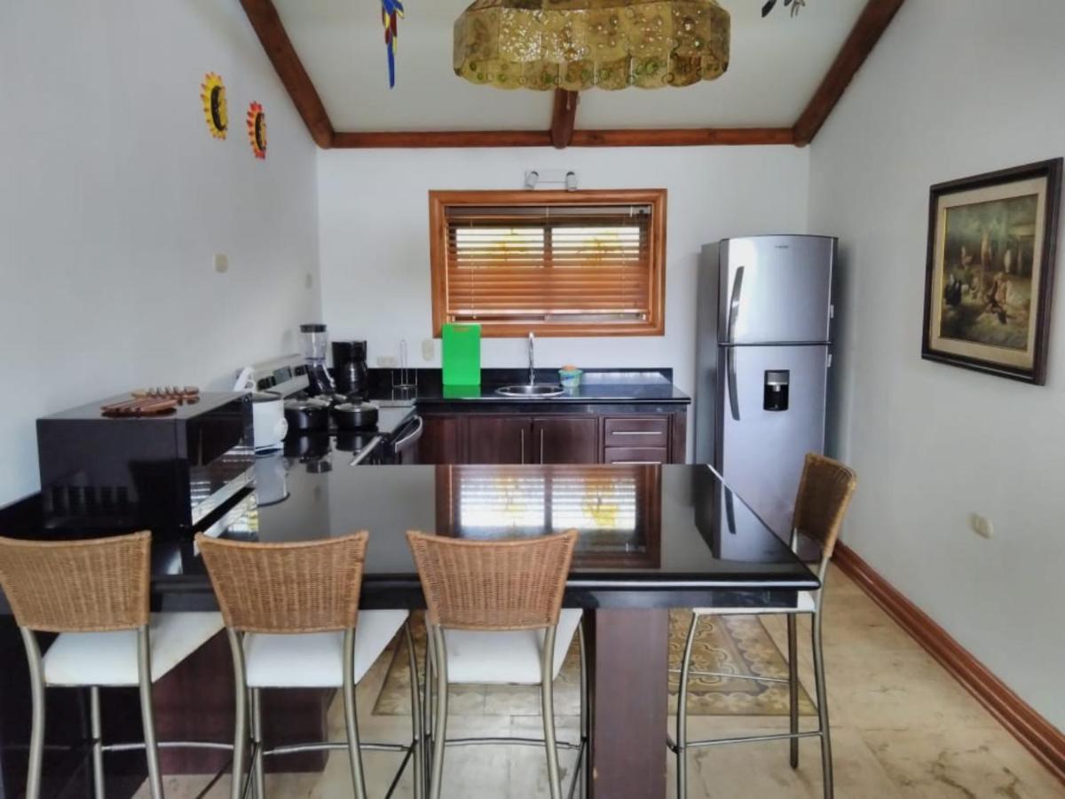 Casa Caletas Boutique Hotel Puerto Coyote 外观 照片